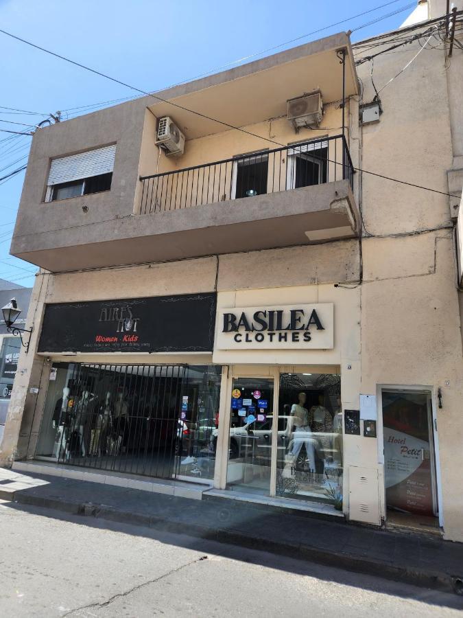 فندق Petit Balcarce سالتا المظهر الخارجي الصورة